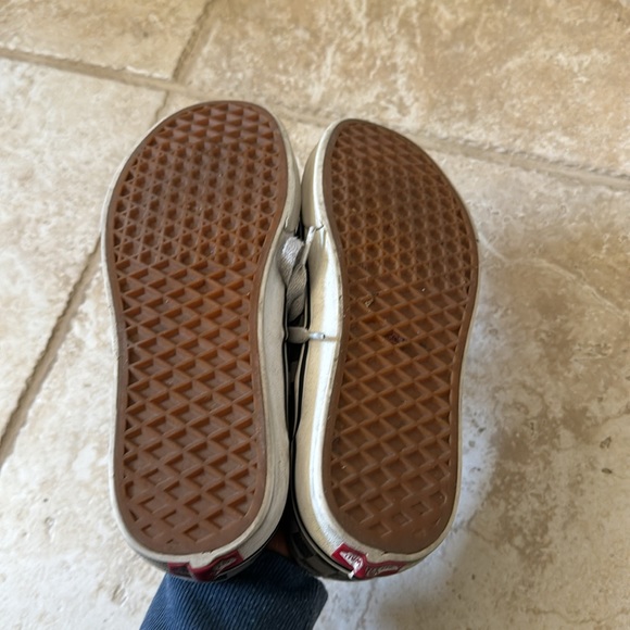 Vans shoes - Picture 3 of 7